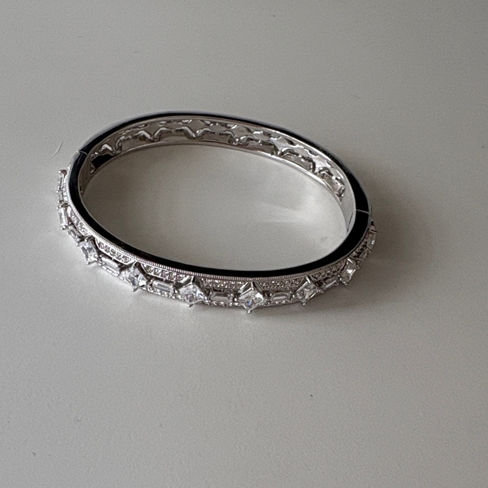 Crystal-Embellished Silver Bangle Bracelet